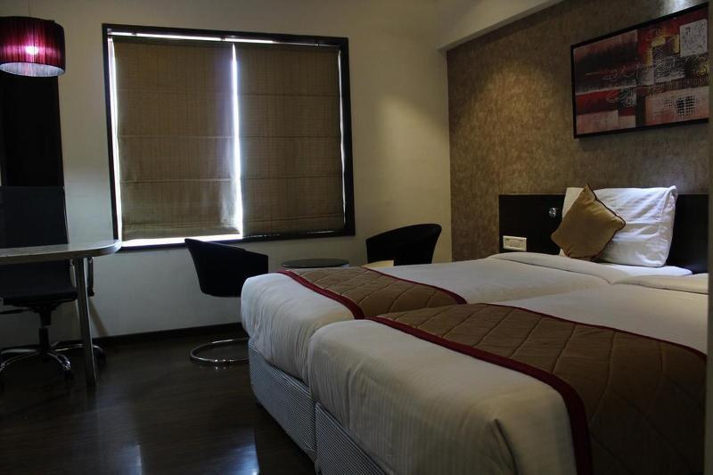 Hotel Siesta Hinjewadi Púna Exteriér fotografie
